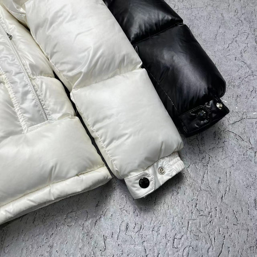 【モンクレール】女性と男性☆入手困難お洒落No,1! ☆MONTBELIARDダウンジャケット2色