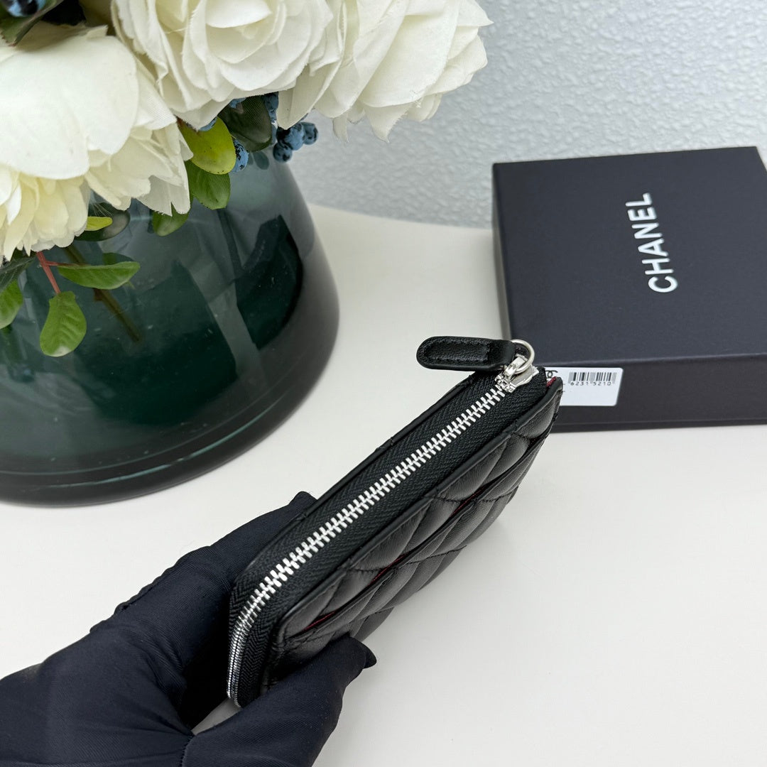 【シャネル】使いやすさ抜群！クラシック ジップ コインパース