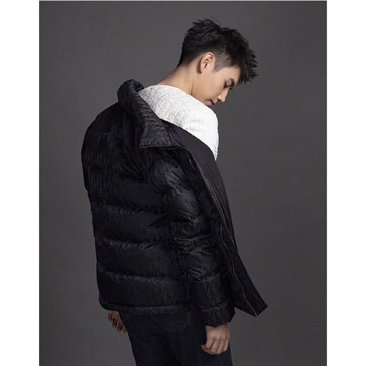 【ディオール】寒い冬に最適◆女性と男性☆立ち襟長袖 ダウン ジャケット3カラー