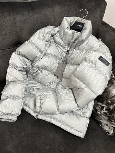 【ディオール】寒い冬に最適◆女性と男性☆立ち襟長袖 ダウン ジャケット3カラー