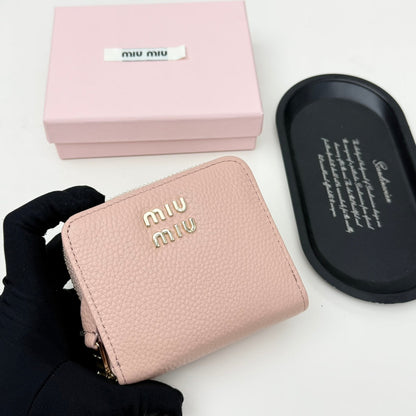 【ミュウミュウ】2色ギフトにも*送料込☆ 小さな中に大きな収納力