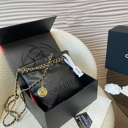 【シャネル】【入手困難★大人気】 23S  ミニ ハンドバッグ ブラック