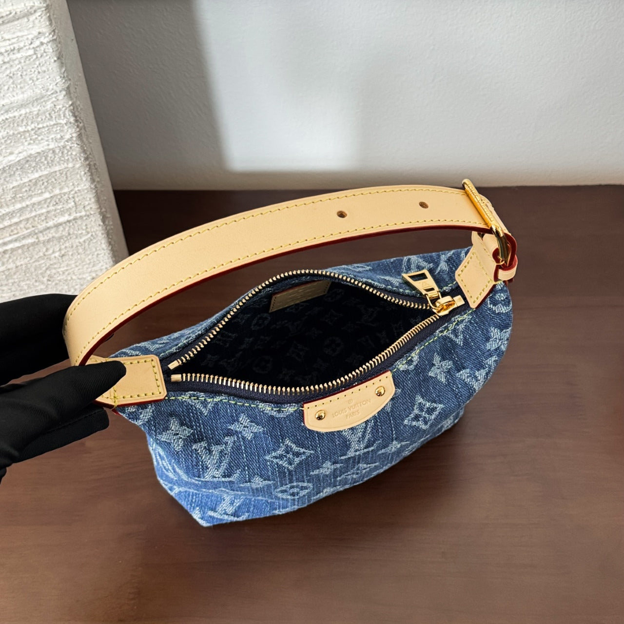 【ルイヴィトン】大人気♪  ポシェット・ヒルズ ブルーデニム