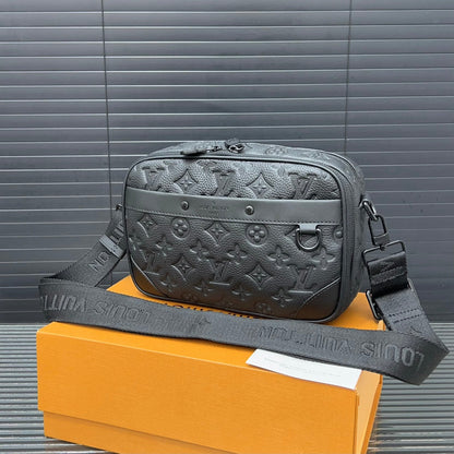 【ルイヴィトン】◆Alpha｜クラシックデザインでどんなコーデにも合う♪今だけ、特別価格で