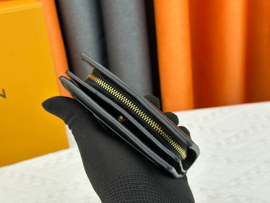 【ルイヴィトン】大容量コンパクト財布 在庫僅少 今すぐチェック