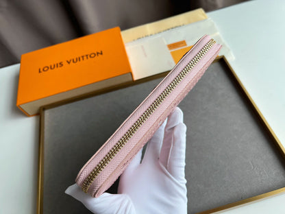 【ルイヴィトン】開閉式で機能性に優れた ジッピー・ウォレット