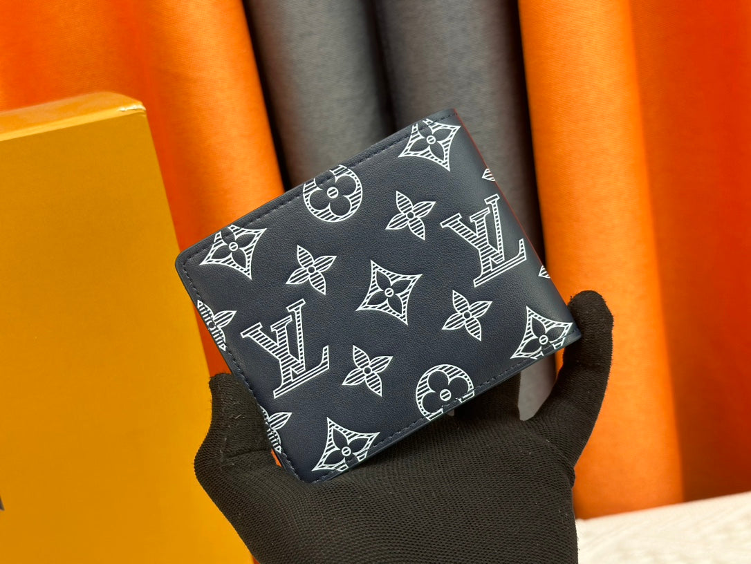 【ルイヴィトン】モノグラムシャドウ 長財布と短財布 機能性と高級感を両立