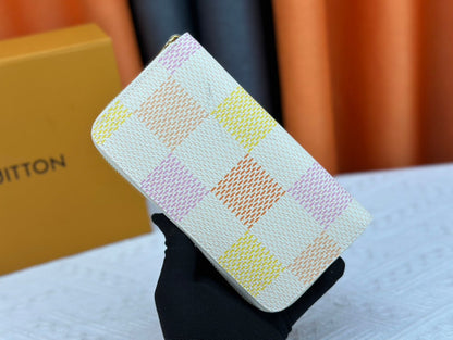 【ルイ・ヴィトン】Zippy魅力あふれるカラフルなロングウォレット｜早い者勝ち！