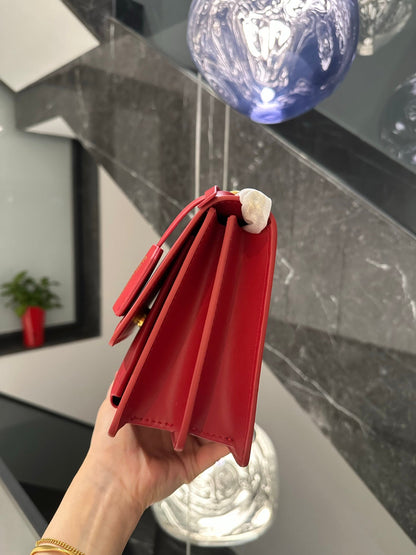 【サンローラン】スムースレザーのサンセットミディアム